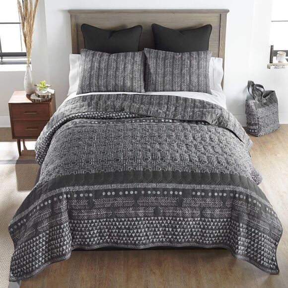 NEW! Beautiful Boho Nomad Geometric Print Dark Gray TWIN Quilt Set with Tote Bag - Picture 1 of 5